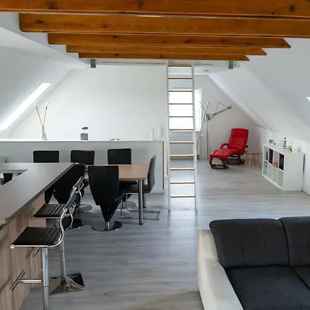 Komfort-ferienwohnungen Apartment Freest